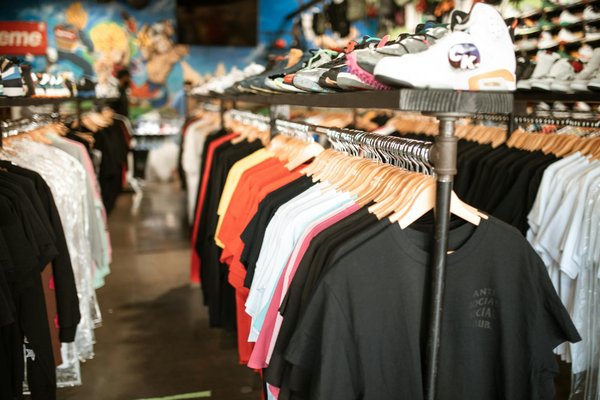 Top Bag-Picking Secrets for a Polished Professional Look in UK Cities